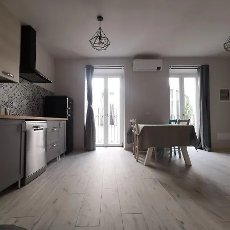 Apartmán La Tana Nel Borgo Nascosto - Monolocale Openspace Raffa