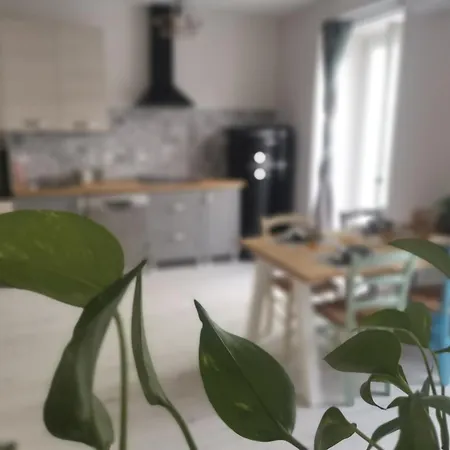 La Tana Nel Borgo Nascosto - Monolocale Openspace Apartmán Raffa